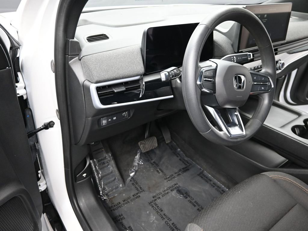 Used 2024 Honda Prologue EX image 16
