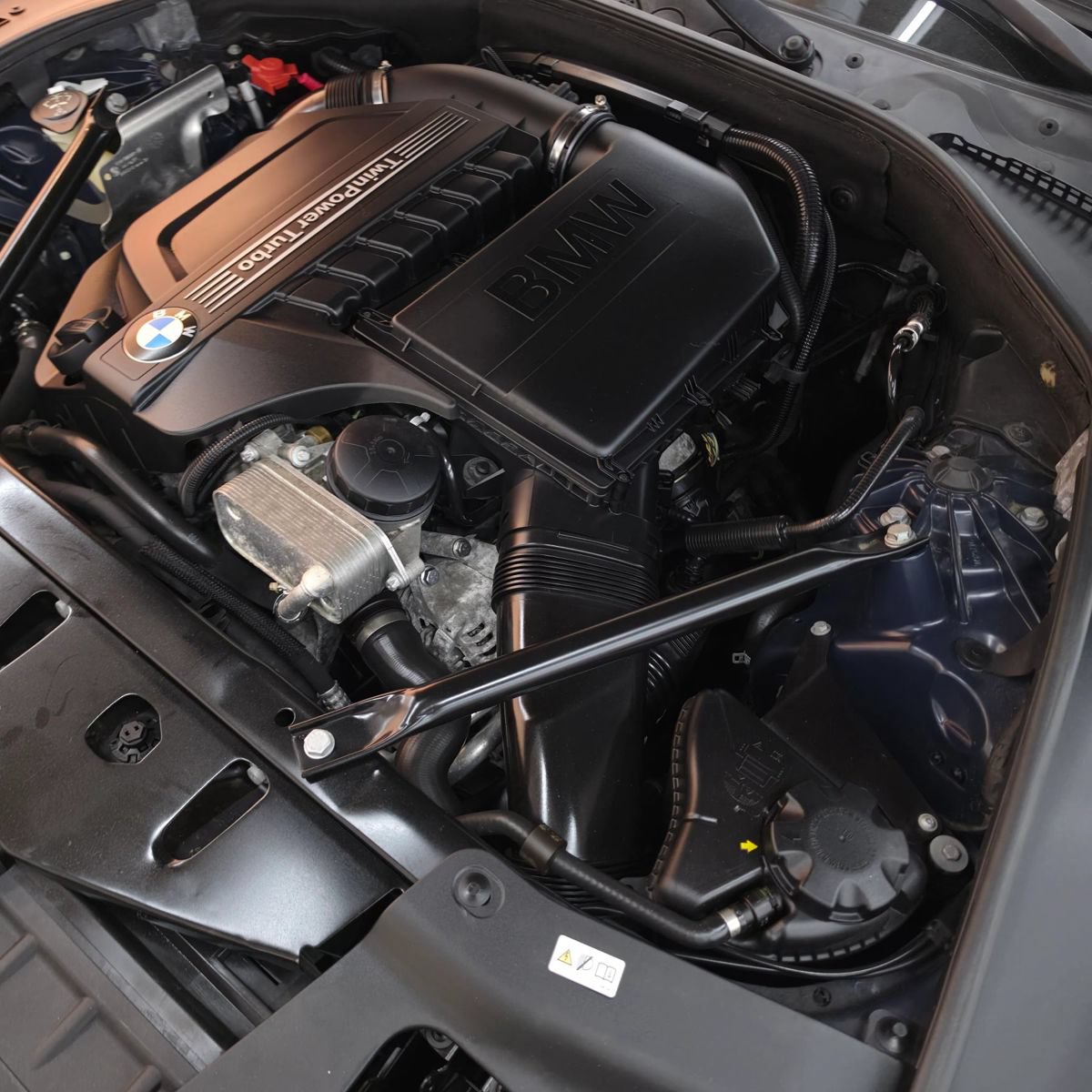 Used 2014 BMW 640i Convertible RWD image 15