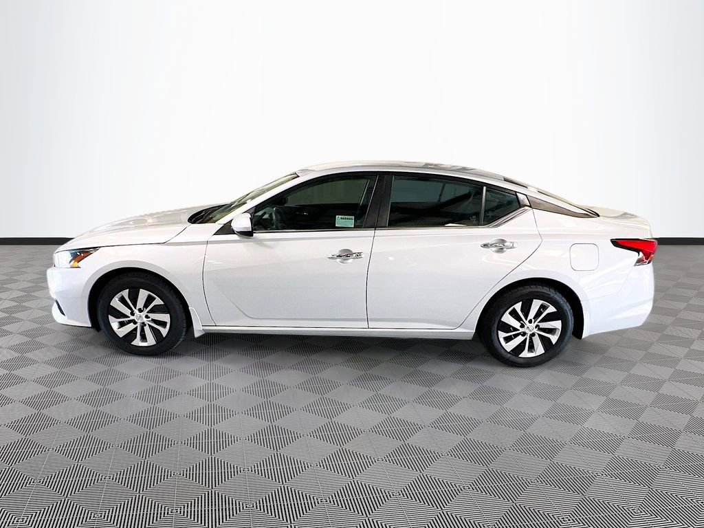Used 2022 Nissan Altima 2.5 S FWD image 4