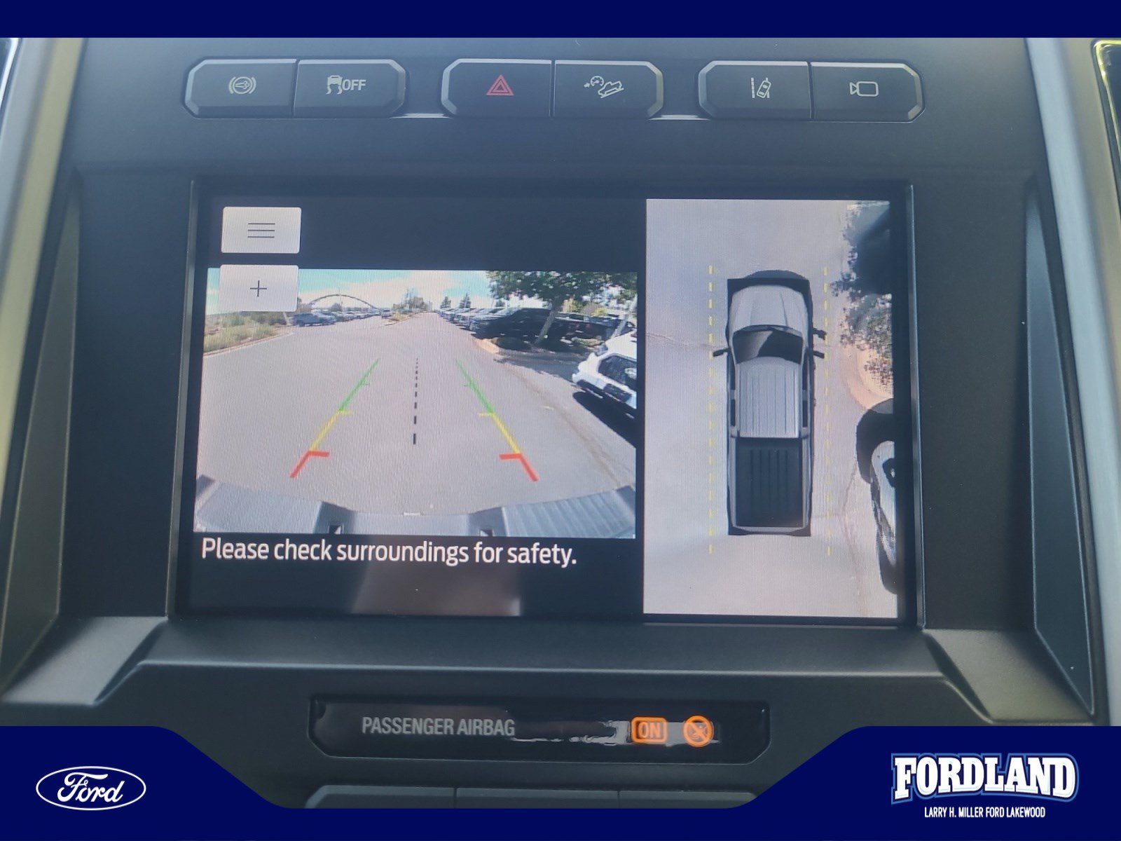 Used 2020 Ford F350 Platinum w/ FX4 Off-Road Package AWD/4WD image 29