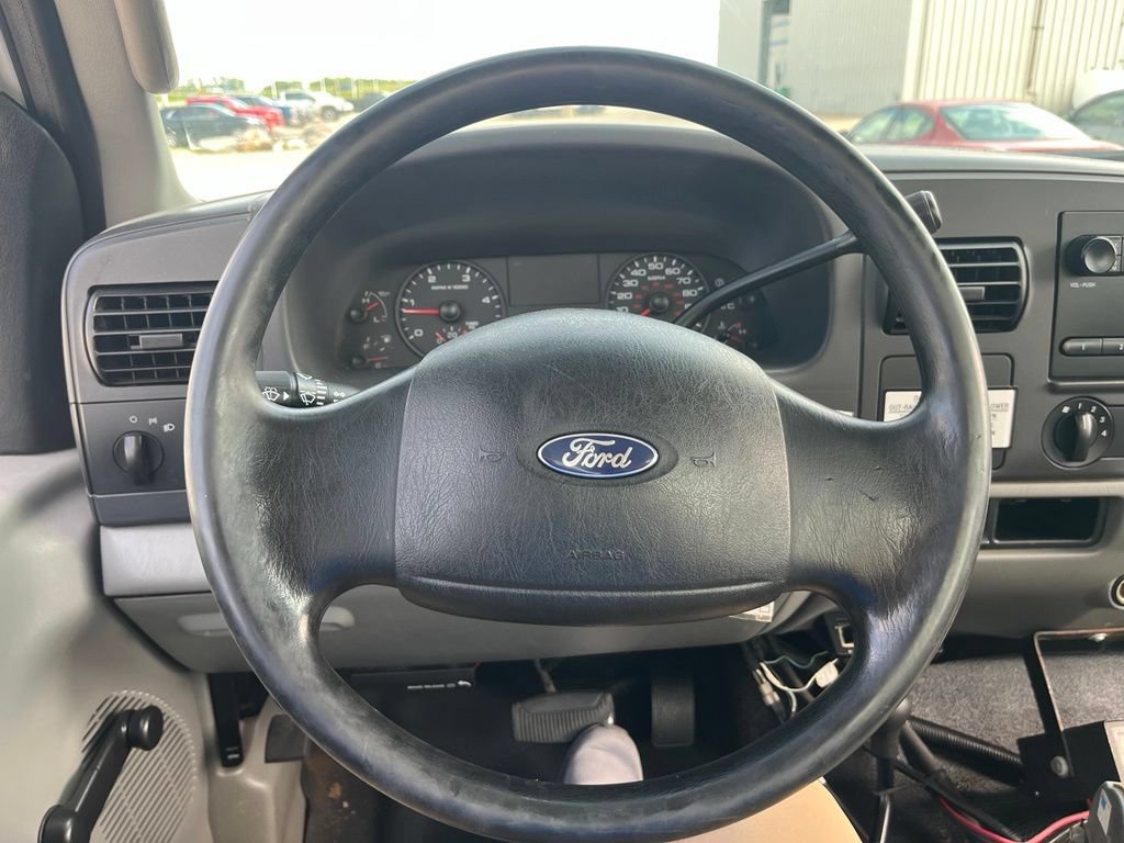 Used 2006 Ford F350 XL AWD/4WD image 19