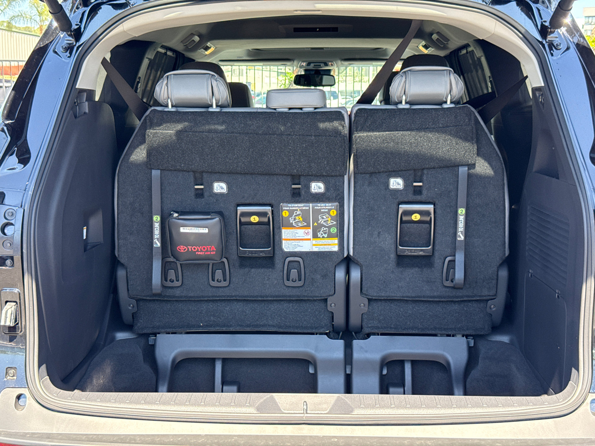 Certified 2026 Toyota Sienna XLE image 8