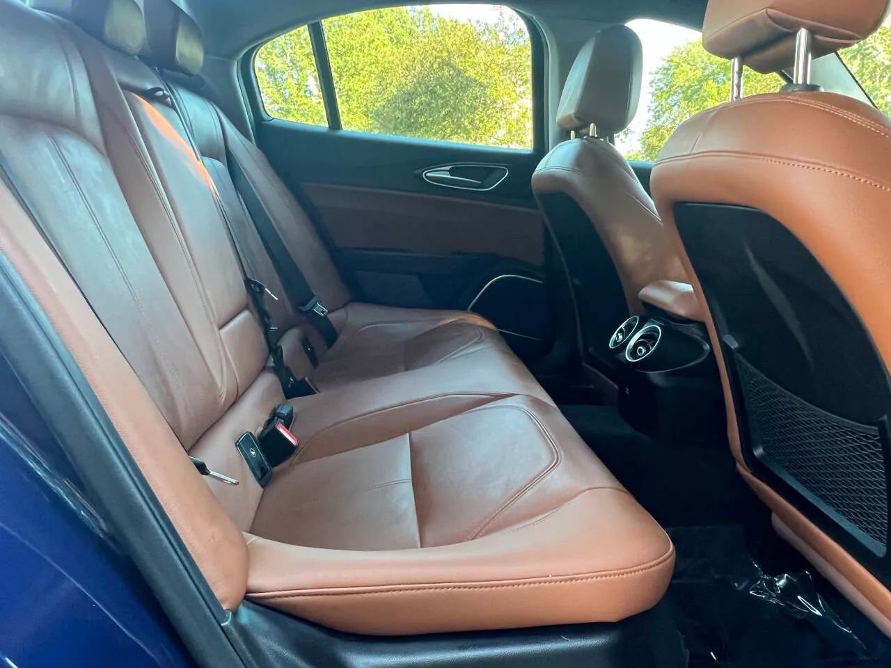 Used 2018 Alfa Romeo Giulia image 27