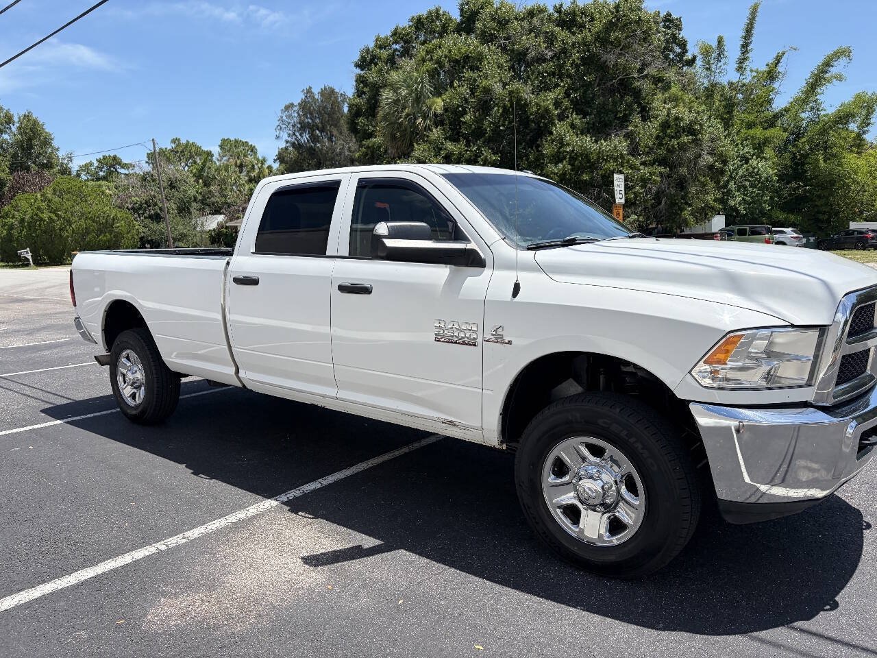 Used 2017 RAM 2500 Tradesman w/ Chrome Appearance Group AWD/4WD image 27