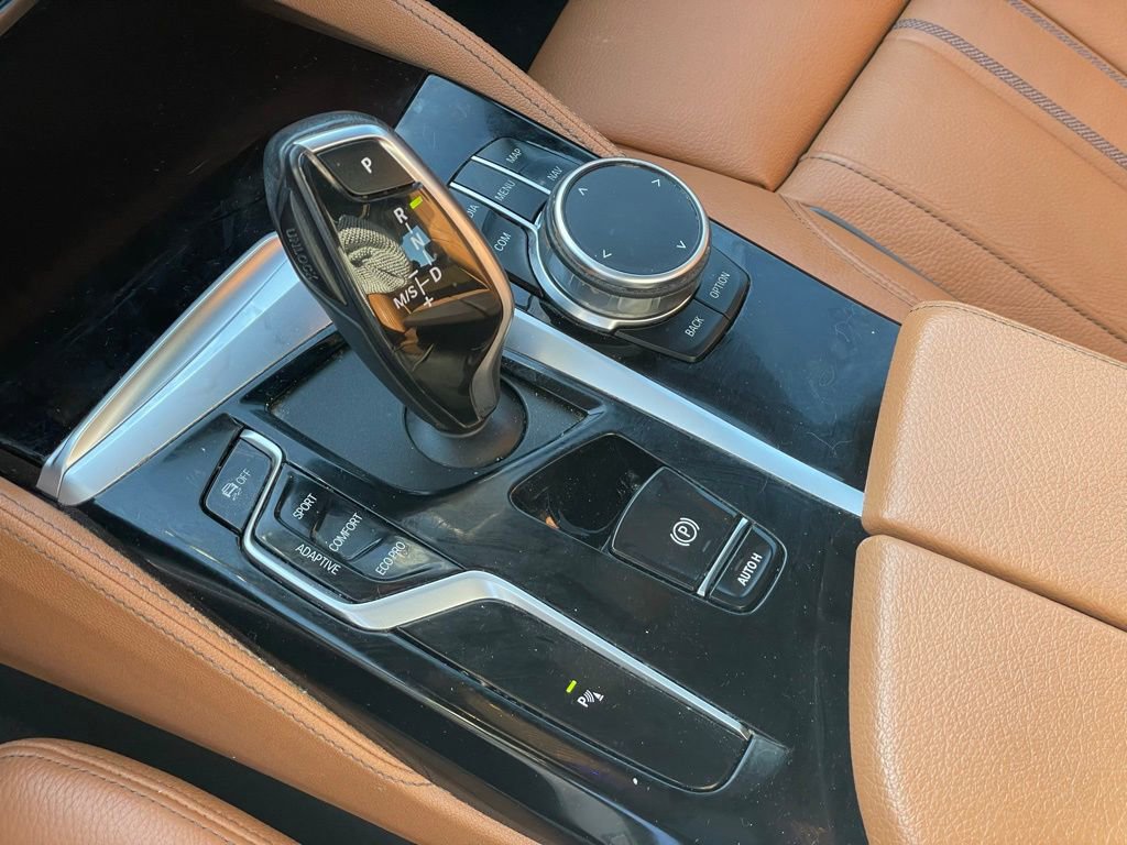 Used 2023 BMW M550i xDrive w/ Dynamic Handling Package AWD/4WD image 22