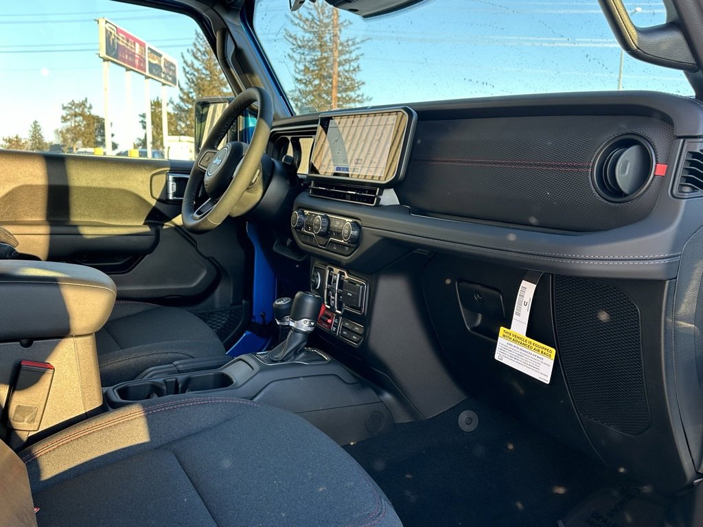 New 2025 Jeep Wrangler Unlimited Rubicon image 18