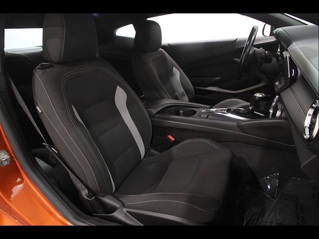 Used 2022 Chevrolet Camaro LT w/ Technology Package RWD image 17
