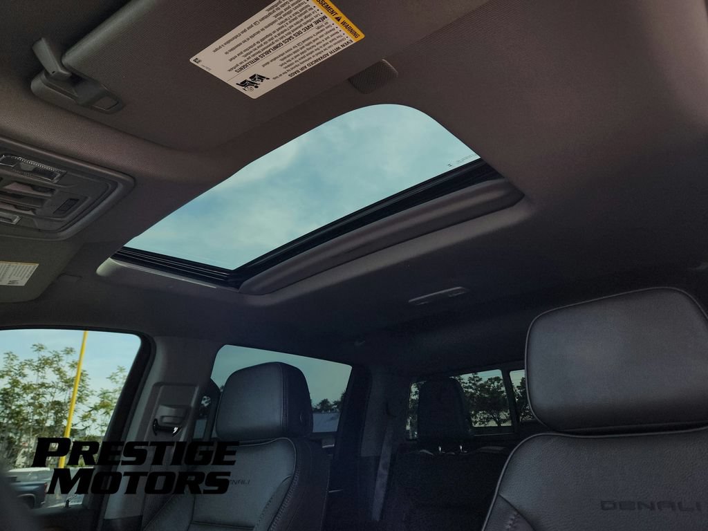 Used 2024 GMC Sierra 1500 Denali AWD/4WD image 17