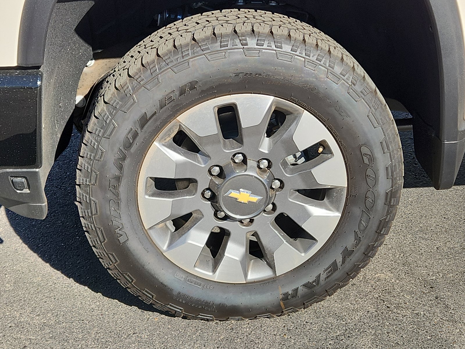 New 2026 Chevrolet Silverado 2500 Custom w/ Custom Value Package image 7