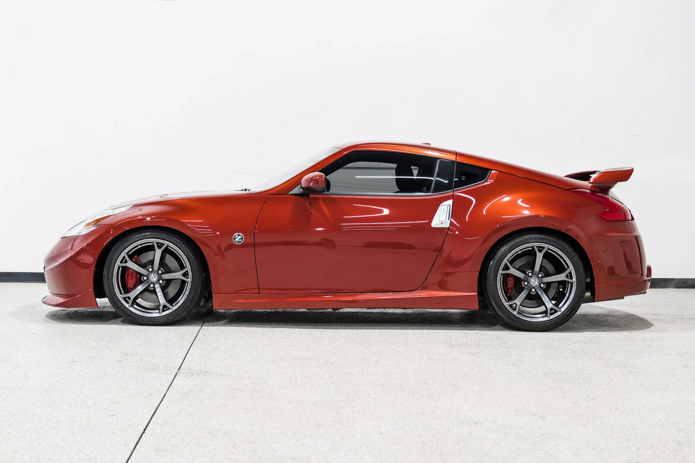 Used 2013 Nissan 370Z NISMO w/ Bose Pkg image 9