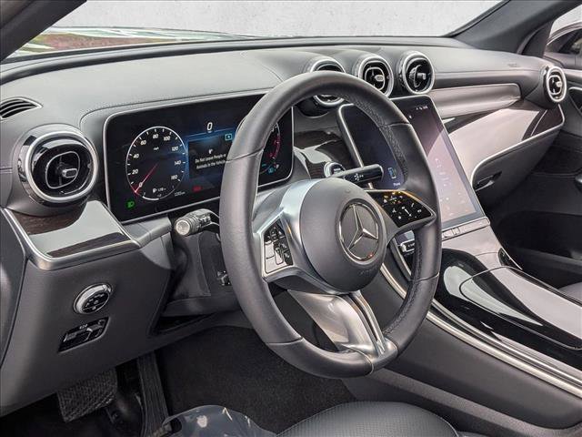 Used 2023 Mercedes-Benz GLC 300 4MATIC image 10