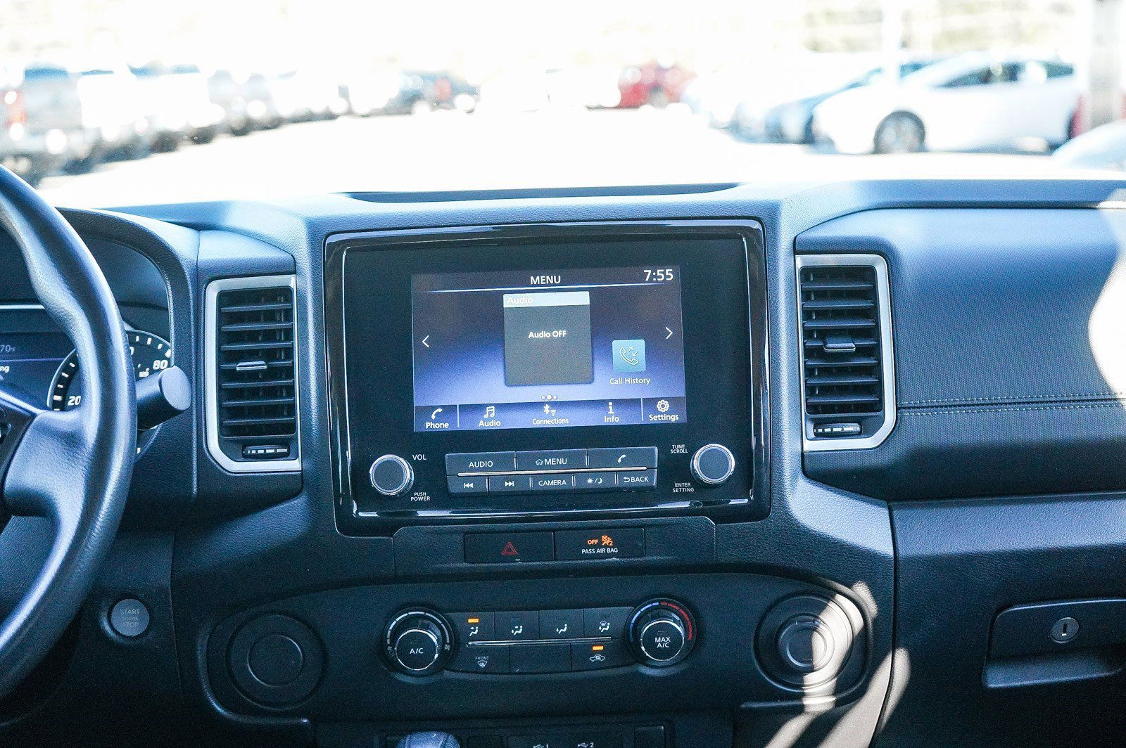 Used 2022 Nissan Frontier SV image 14