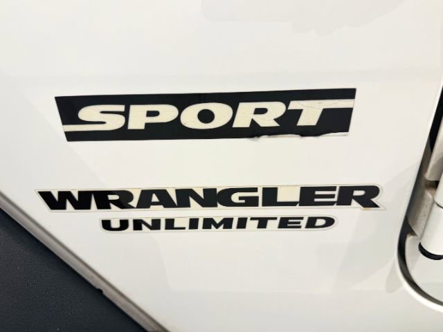 Used 2014 Jeep Wrangler Unlimited Sport w/ Quick Order Package 24S AWD/4WD image 14