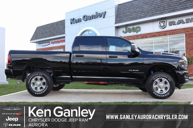 Used 2025 RAM 2500 Big Horn AWD/4WD image 1