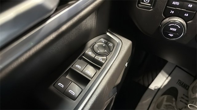 Used 2022 Chevrolet Silverado 1500 LTZ image 22
