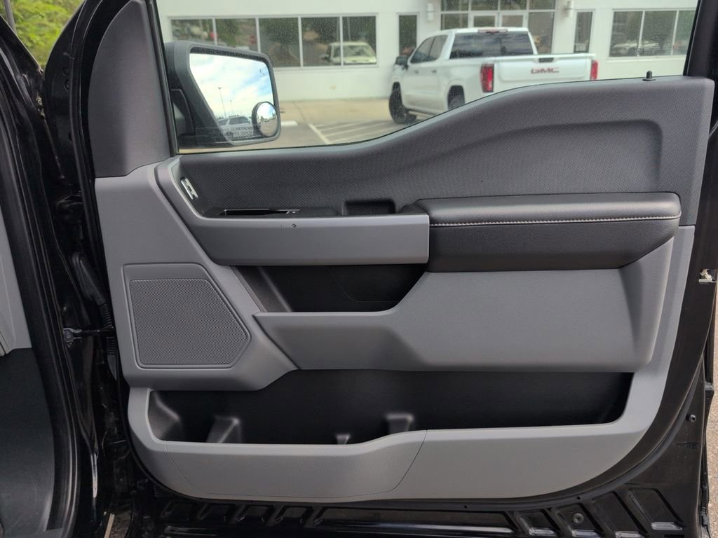 Used 2023 Ford F150 XLT image 21