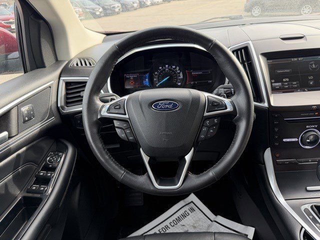 Used 2015 Ford Edge Titanium image 24