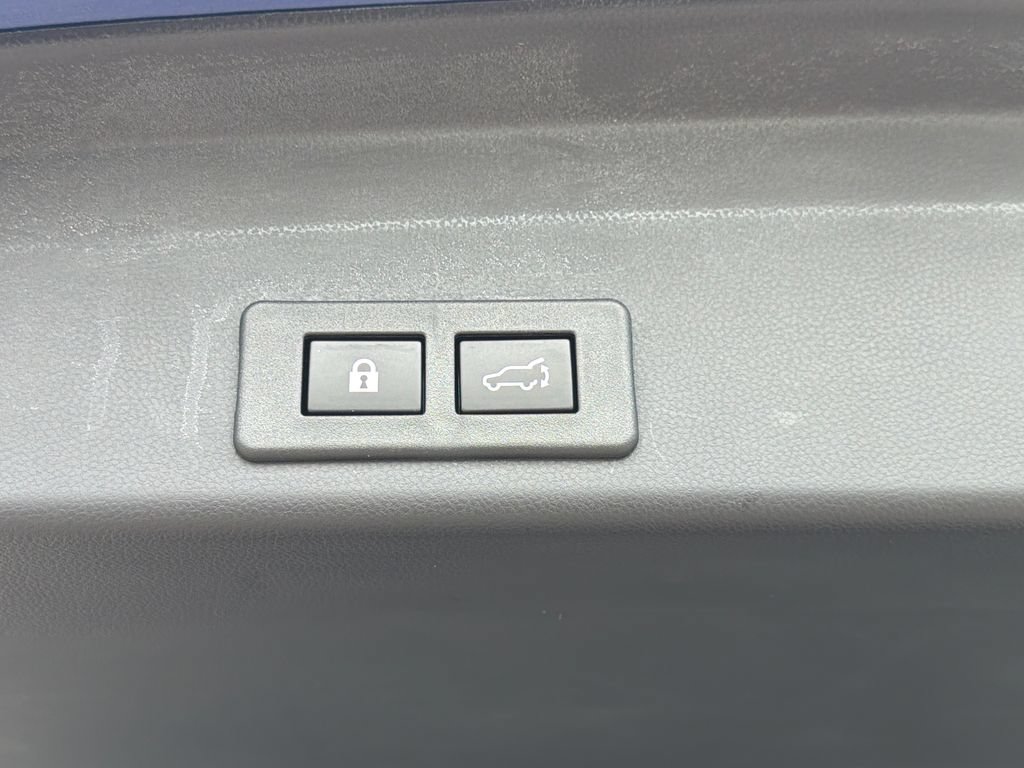 Certified 2026 Subaru Ascent Touring AWD/4WD image 24