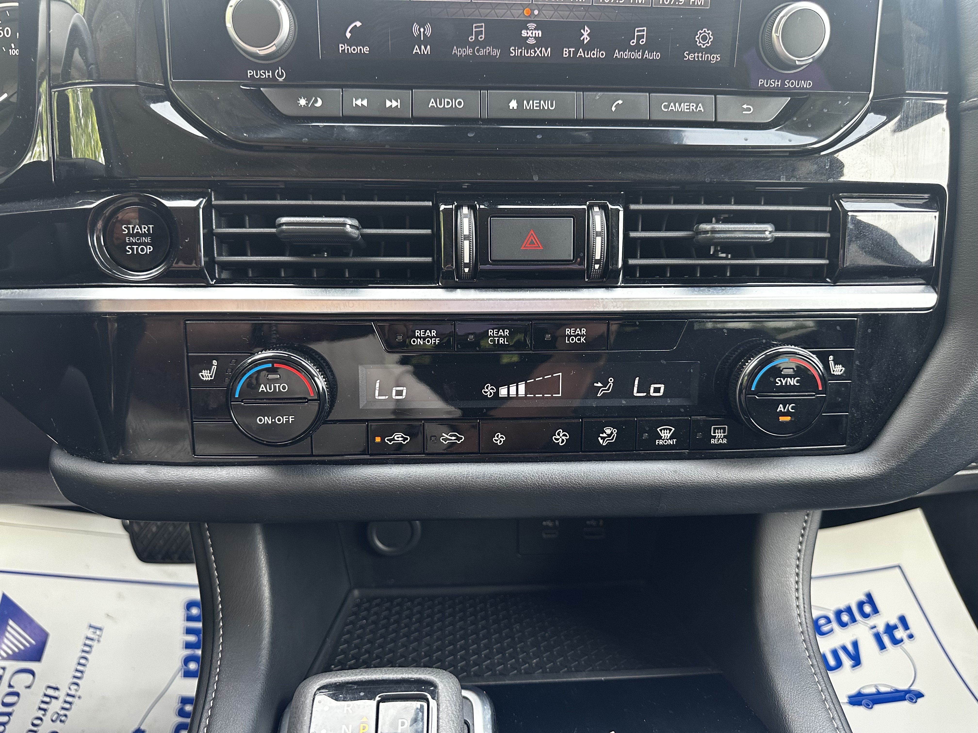 Used 2025 Nissan Pathfinder SV AWD/4WD image 17