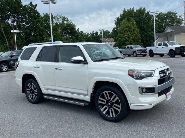 Used 2020 Toyota 4Runner Limited AWD/4WD image 7