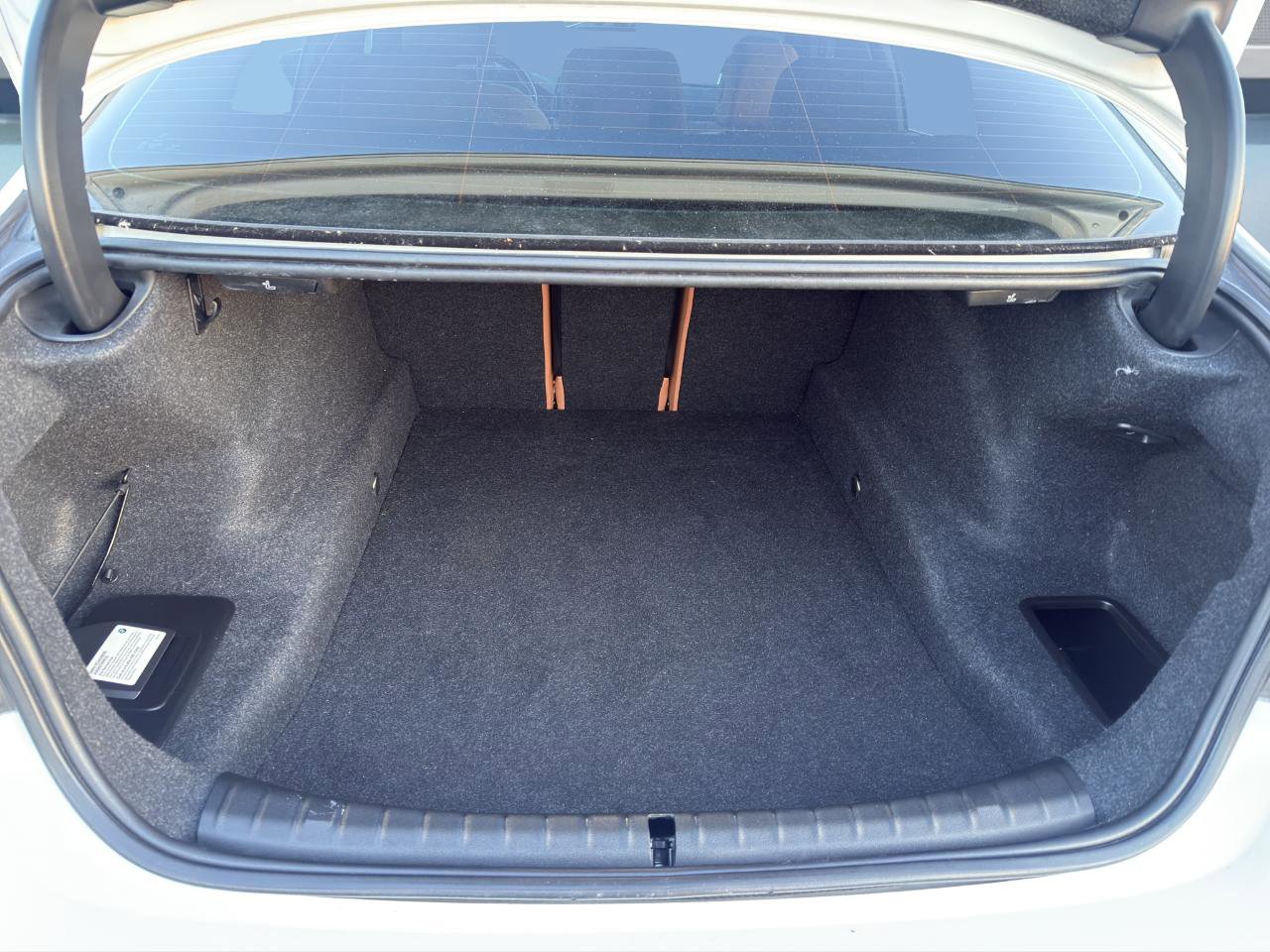 Used 2018 BMW 540i xDrive 540i xDrive Sedan w/ Premium Package image 20