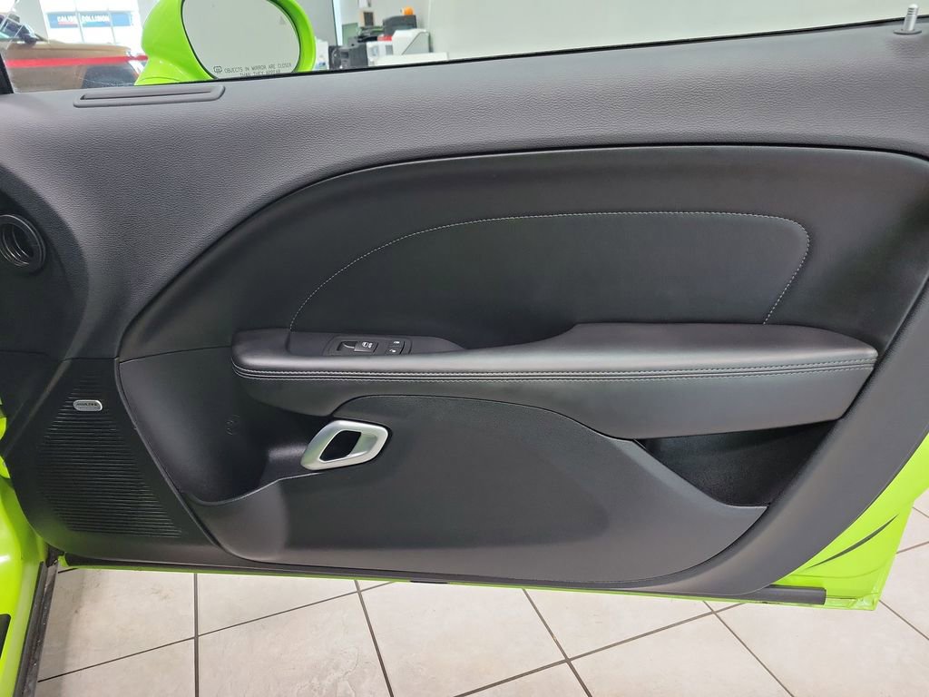 Used 2015 Dodge Challenger R/T Scat Pack w/ Leather Interior Group RWD image 20