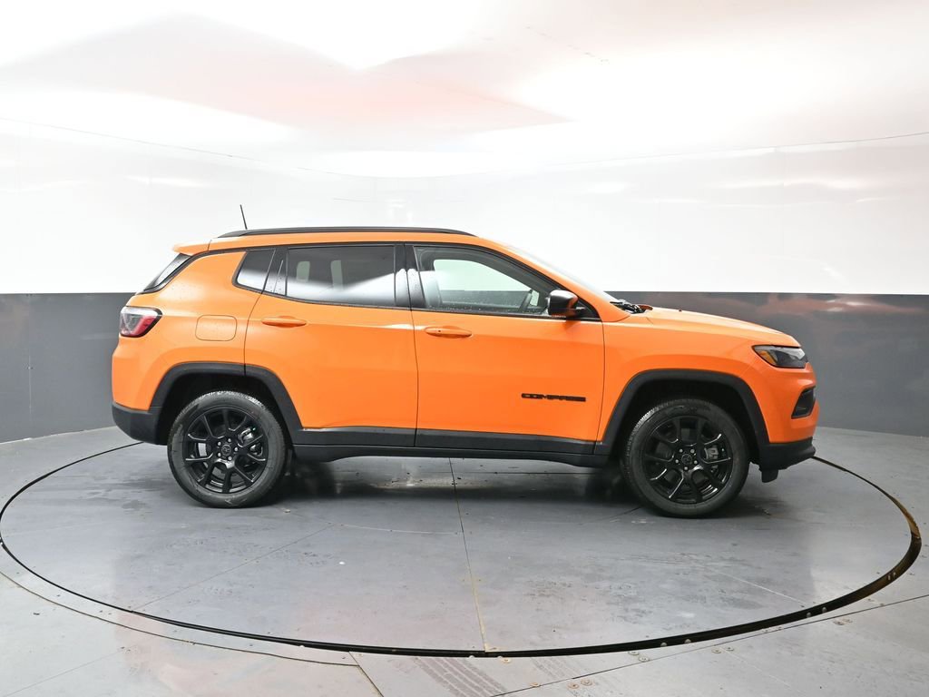 New 2026 Jeep Compass Latitude AWD/4WD image 2