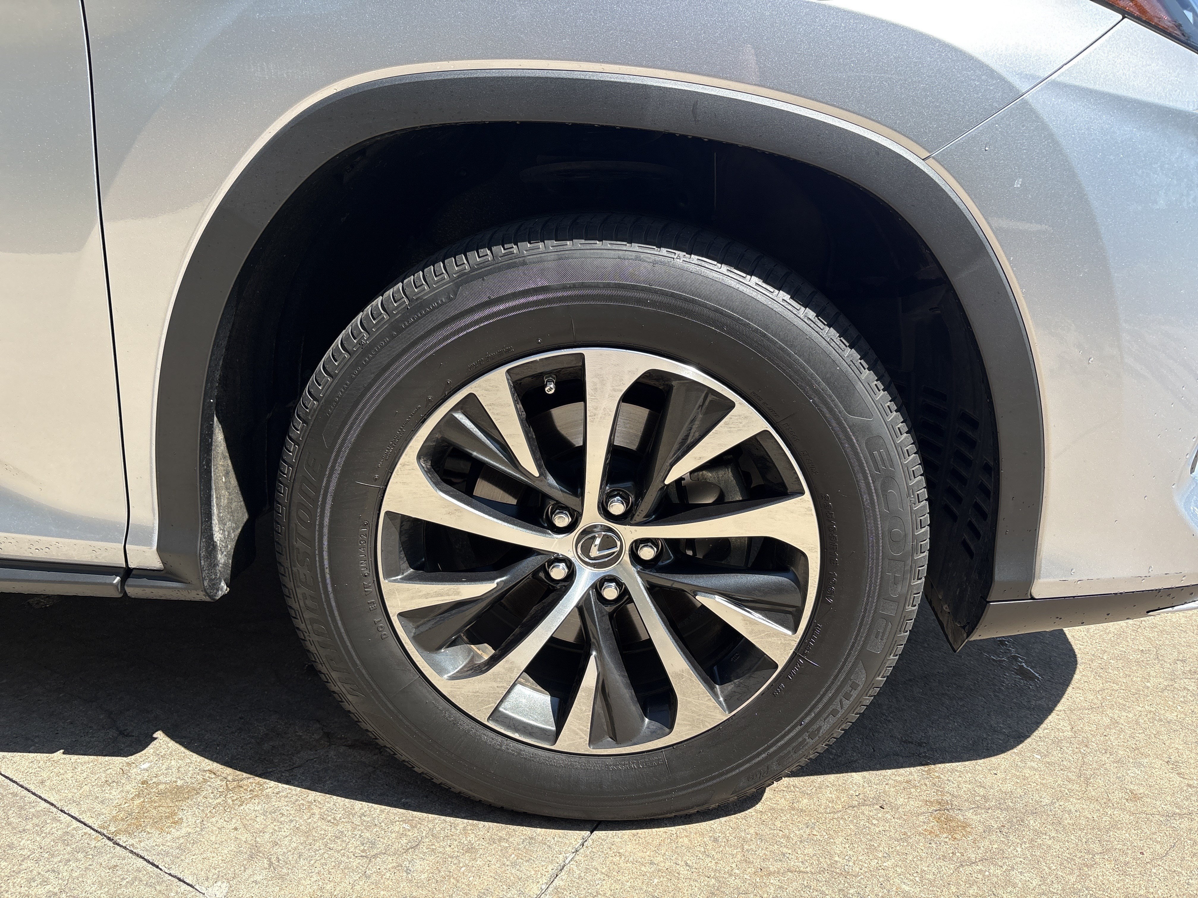 Used 2022 Lexus RX 350L Premium w/ Premium Package AWD/4WD image 13
