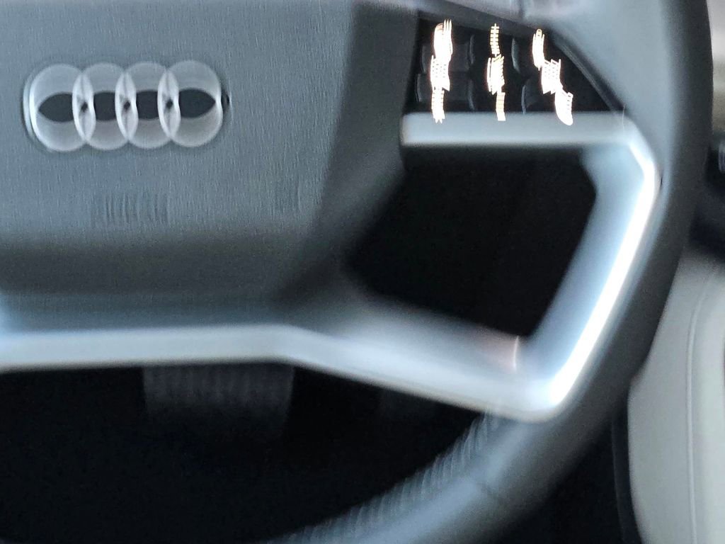 New 2025 Audi Q5 Premium Plus image 16