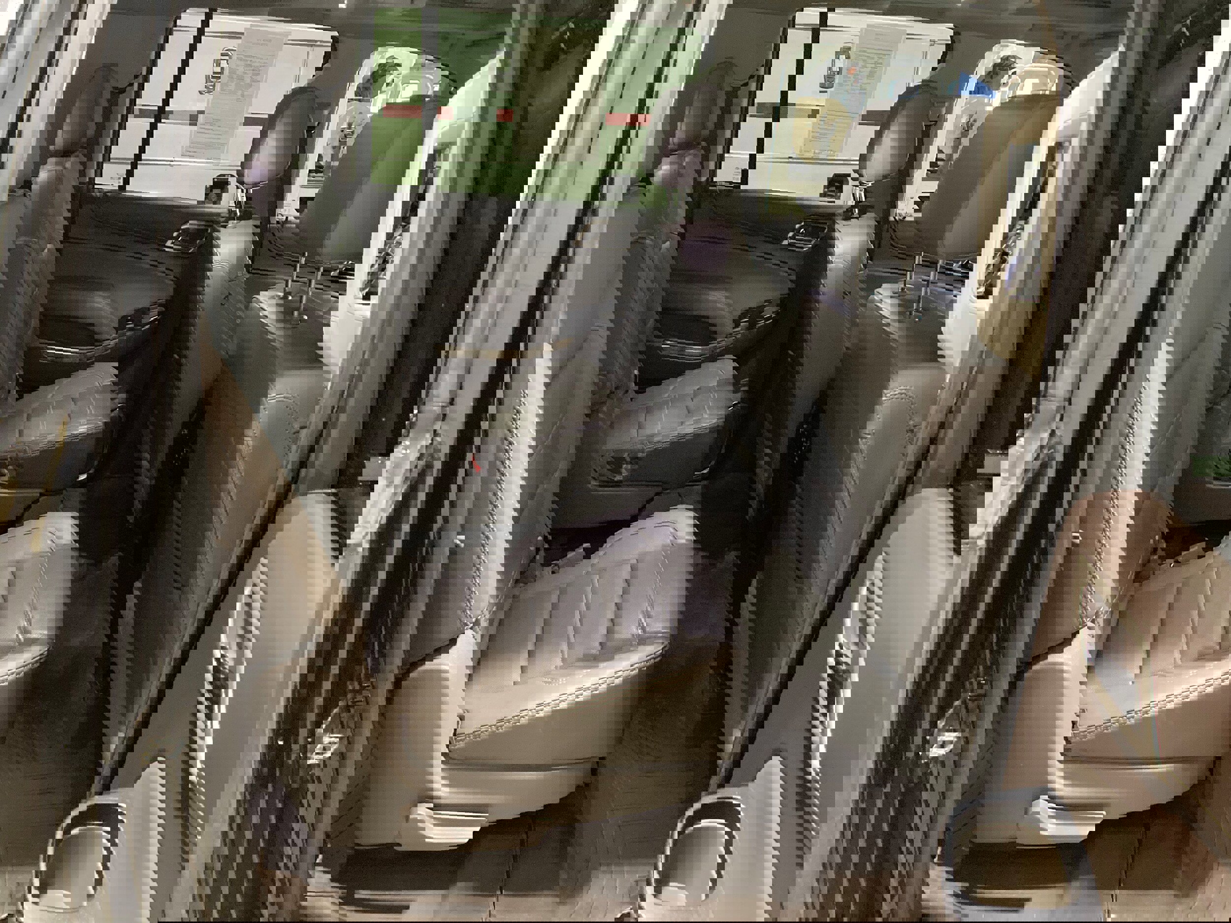 Used 2017 GMC Yukon XL Denali w/ Open Road Package image 7