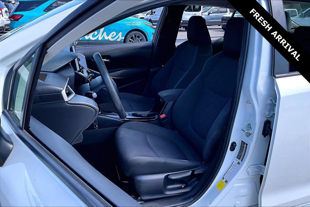 Used 2020 Toyota Corolla LE FWD image 20