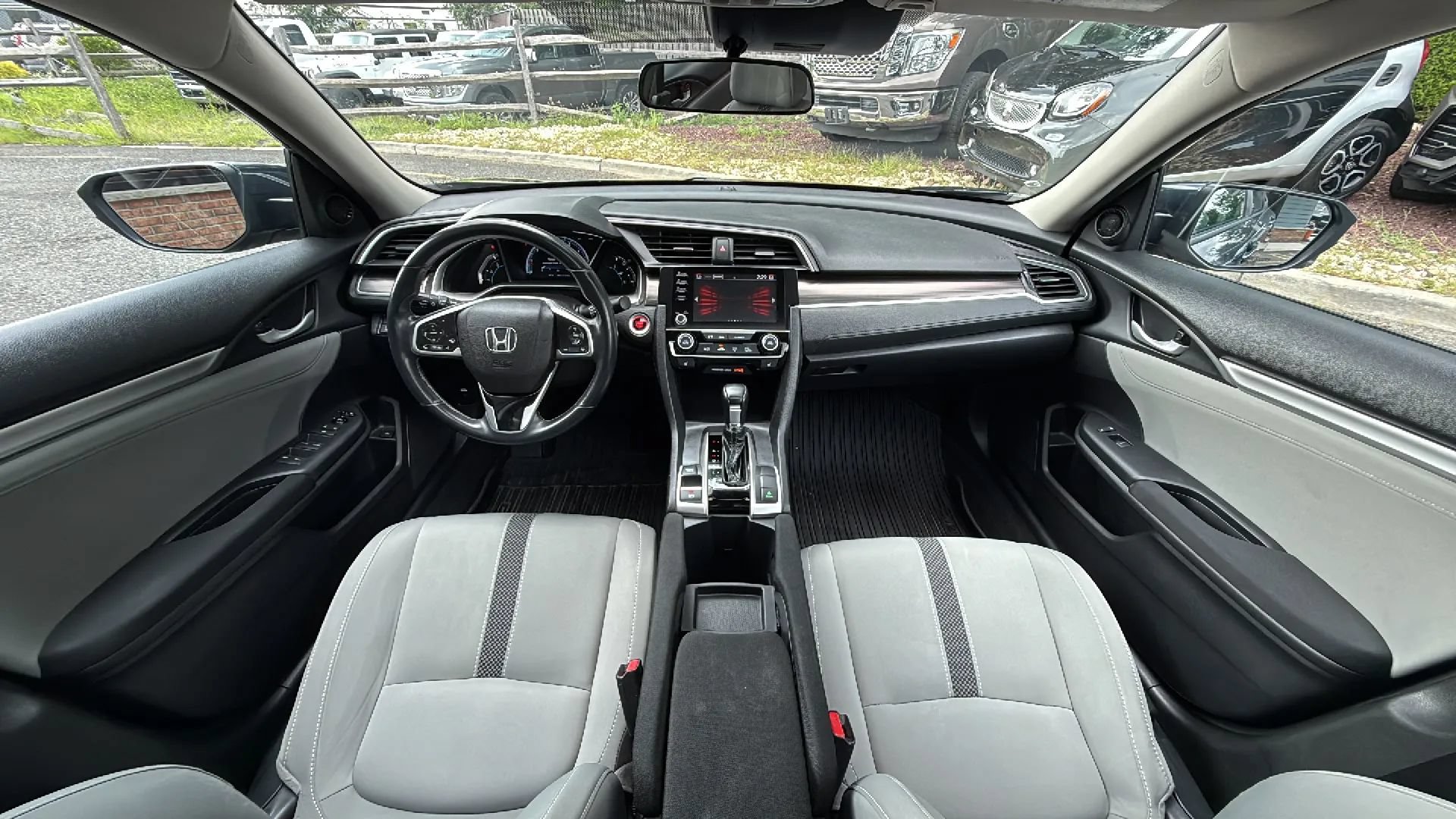 Used 2020 Honda Civic EX image 40