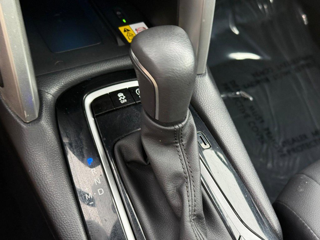 Certified 2022 Toyota Corolla Cross XLE w/ Convenience Package image 23
