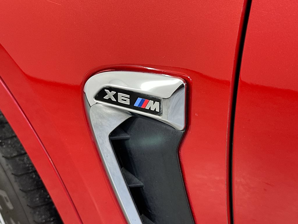 Used 2016 BMW X6 M AWD/4WD image 28