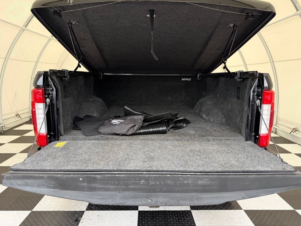 Used 2019 Ford F250 Lariat w/ Lariat Ultimate Package AWD/4WD image 4