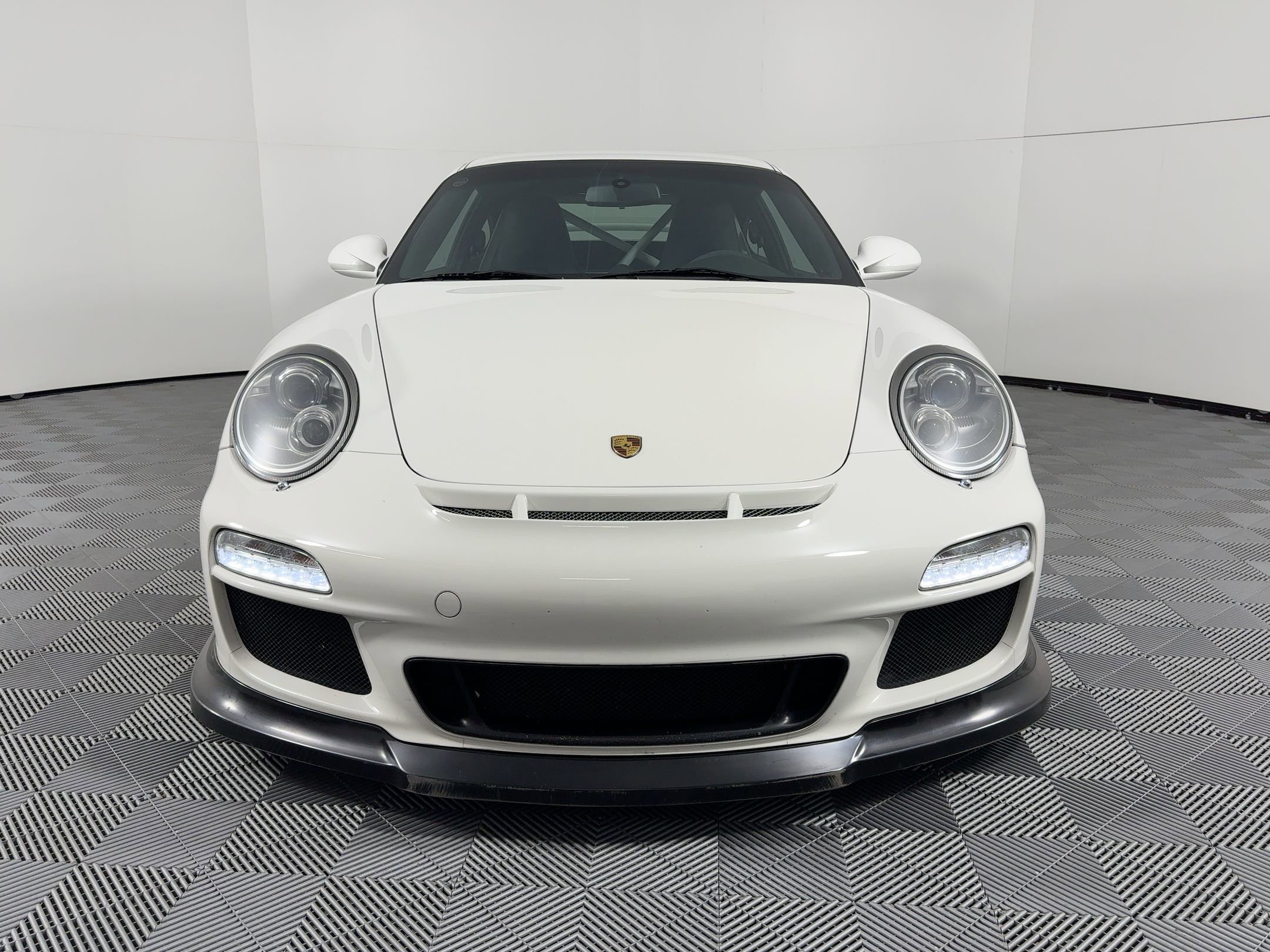 Used 2010 Porsche 911 GT3 image 6