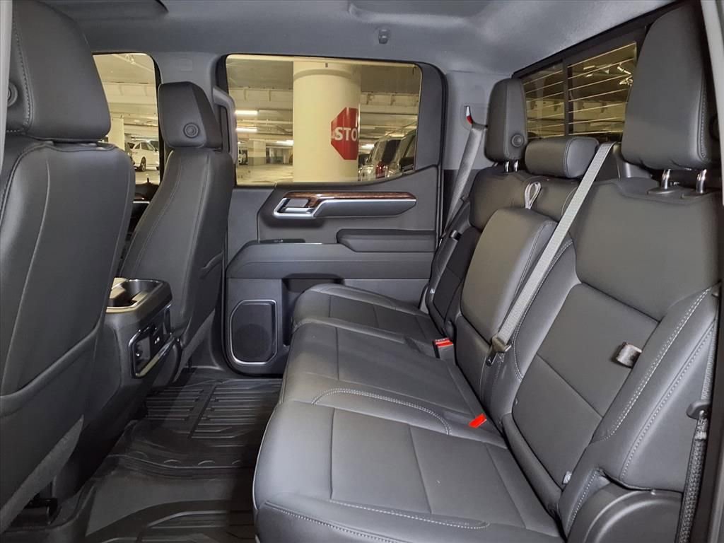 New 2026 GMC Sierra 1500 Elevation w/ Elevation Premium Package image 13