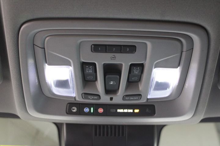Used 2024 Chevrolet Silverado 1500 LTZ w/ LTZ Premium Package AWD/4WD image 46