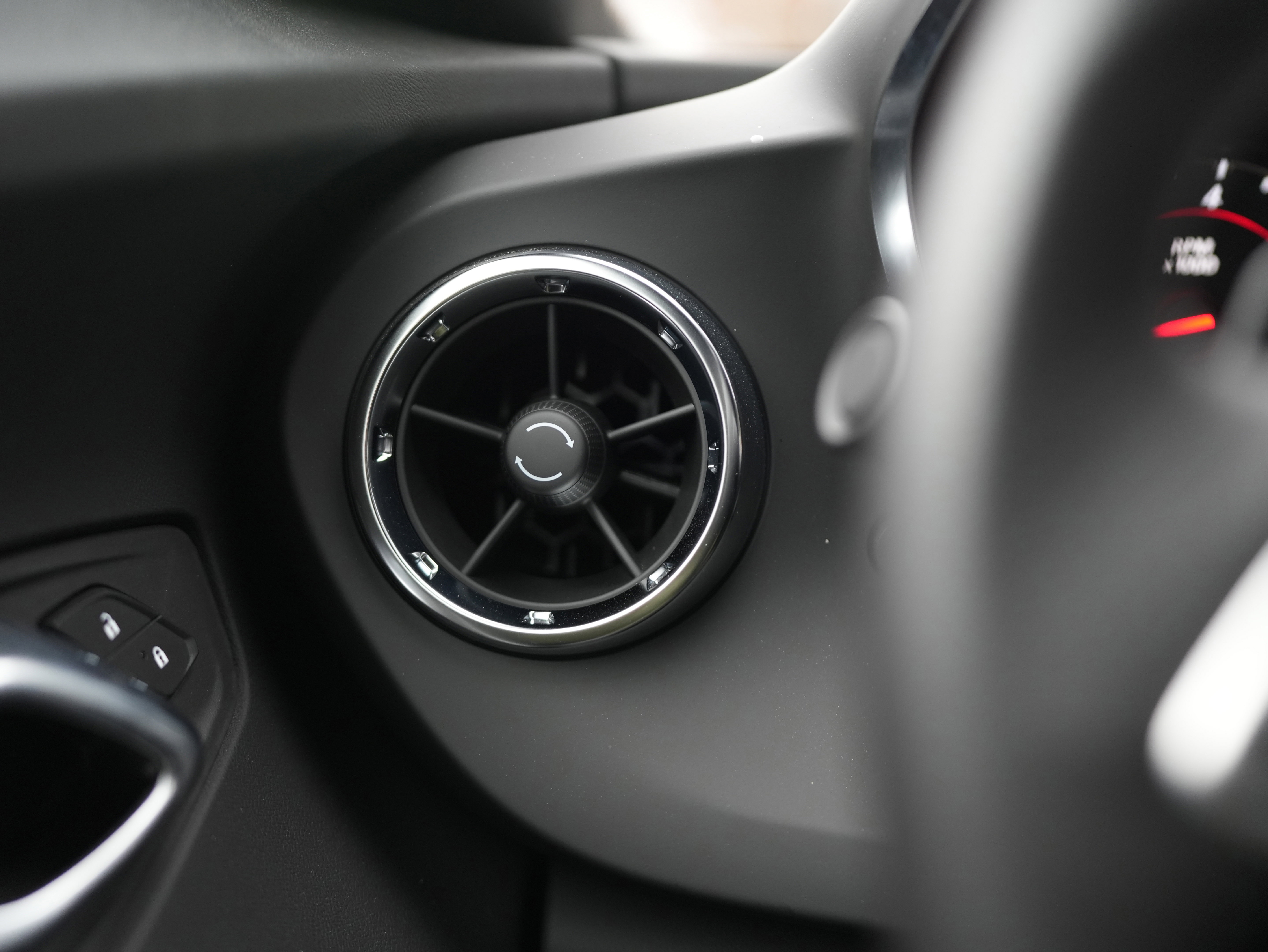 Used 2022 Chevrolet Camaro SS image 28