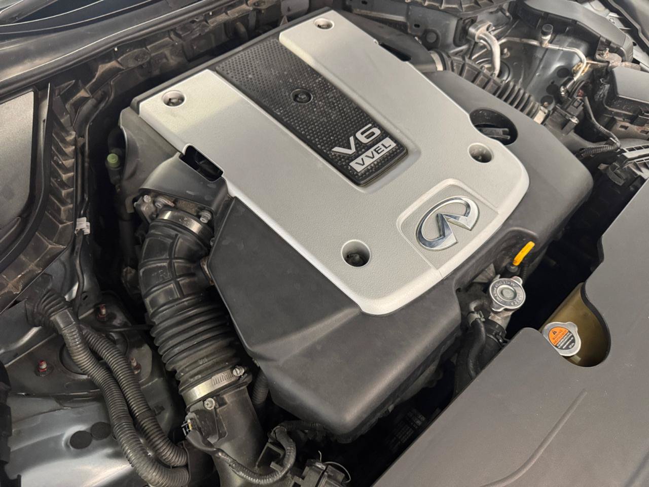 Used 2014 INFINITI Q50 AWD image 38