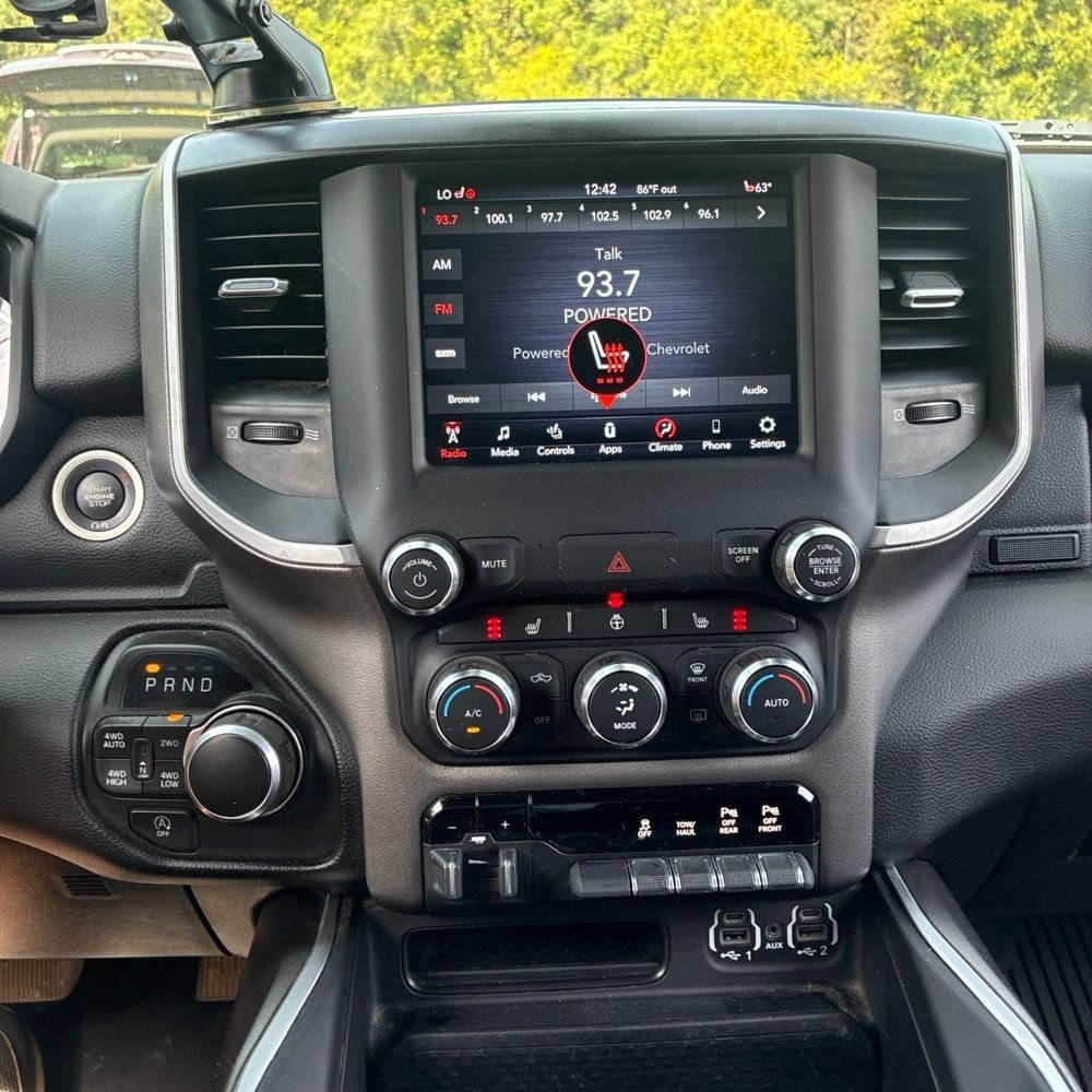 Used 2020 RAM 1500 Big Horn AWD/4WD image 10