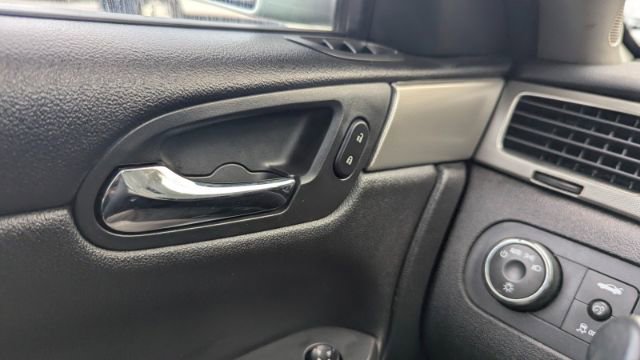 Used 2013 Chevrolet Impala Police image 28