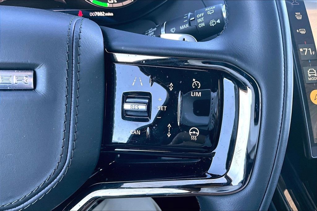 Used 2025 Land Rover Range Rover Sport Dynamic SE image 21