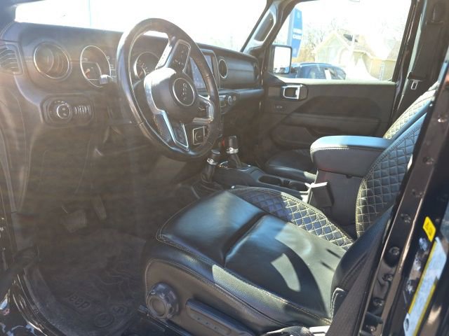Used 2022 Jeep Gladiator Overland image 11