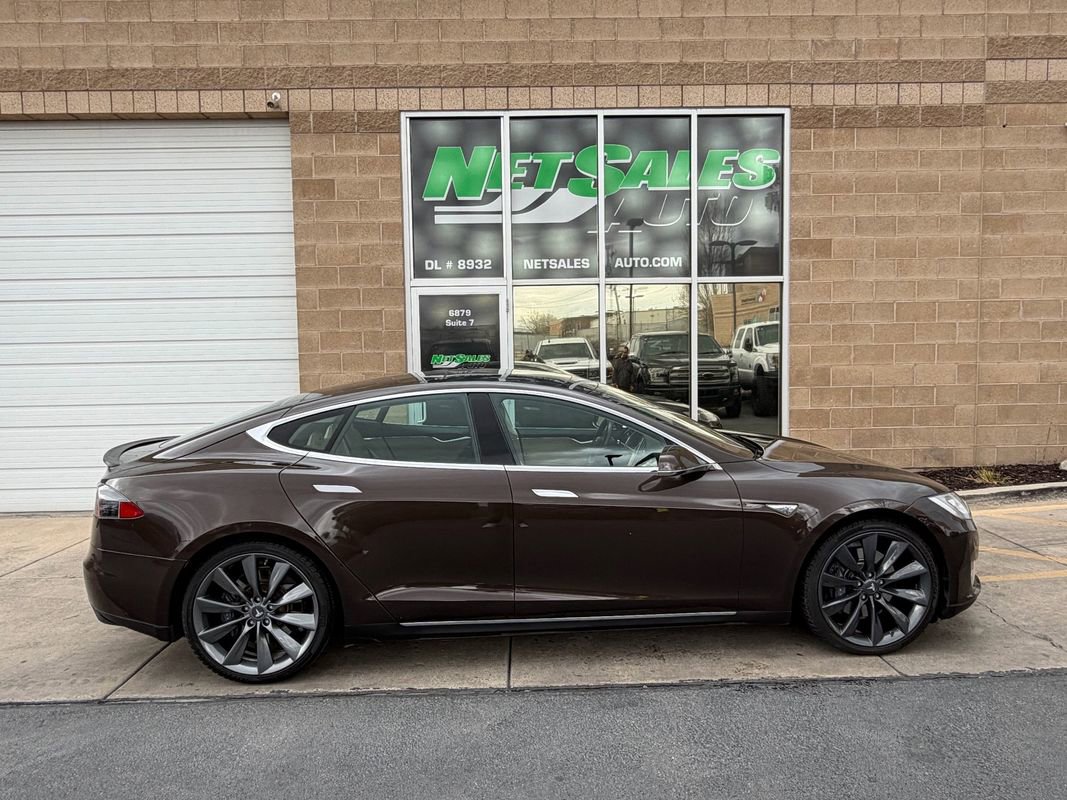 Used 2013 Tesla Model S Performance RWD image 6