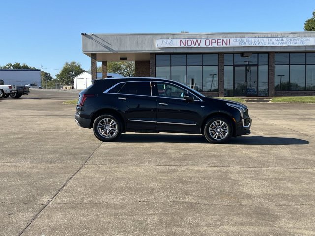 Certified 2021 Cadillac XT5 Premium Luxury FWD image 3