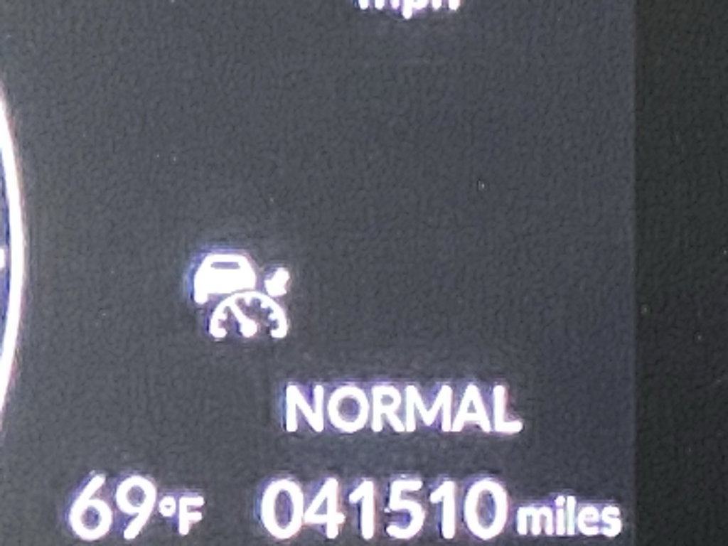 Used 2024 Honda CR-V Sport Touring image 17