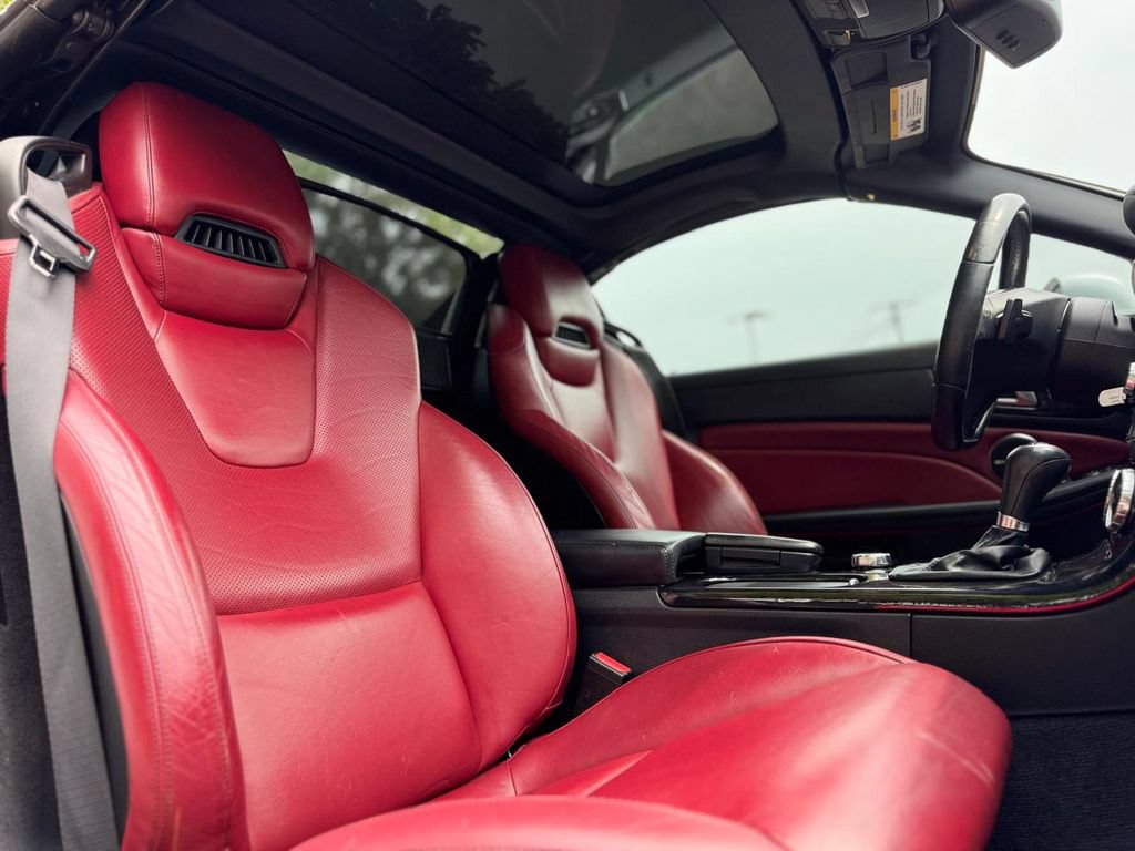 Used 2015 Mercedes-Benz SLK 250 image 24