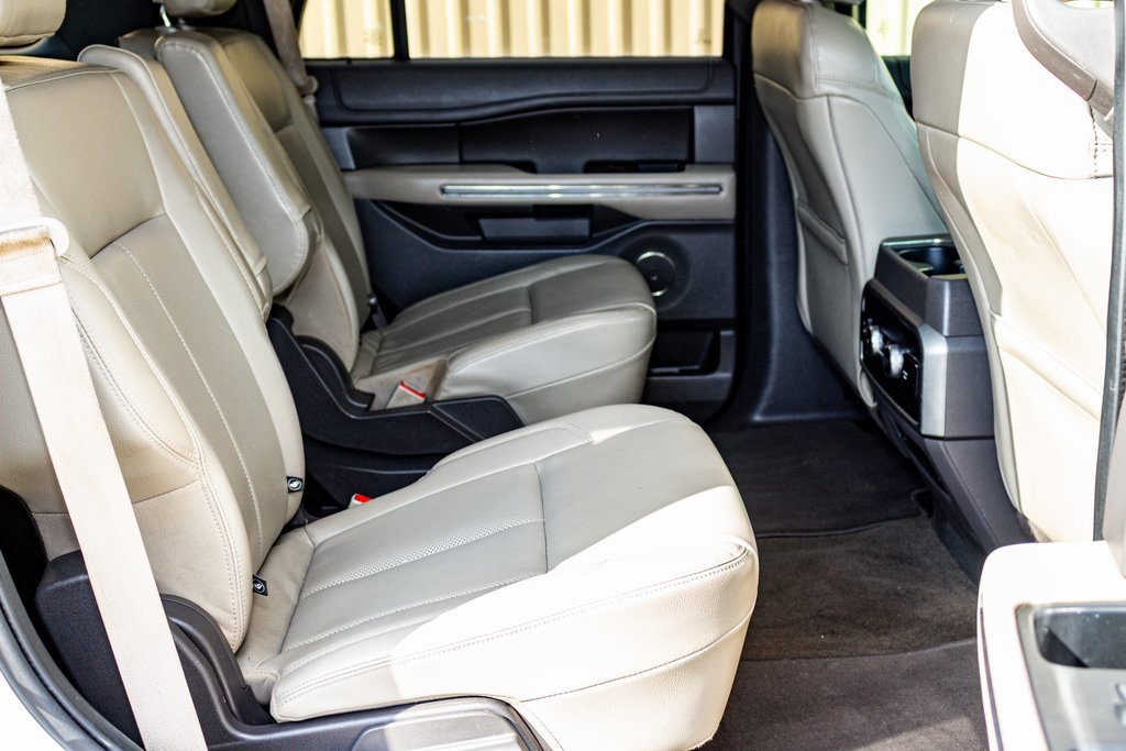 Used 2021 Ford Expedition XLT image 28