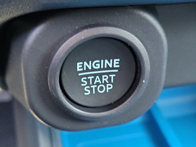 New 2026 Ford Maverick XLT w/ XLT Luxury Package FWD image 11